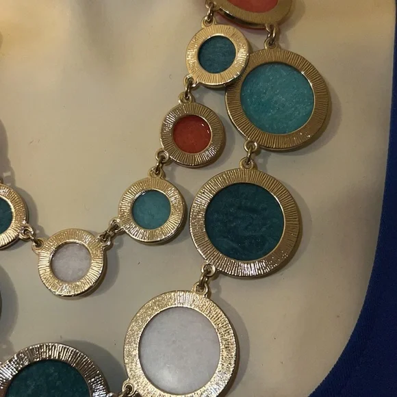 Beautiful Blue and Tangerine Gold-Tone Disk Necklace stamped C - Picture 2 of 7